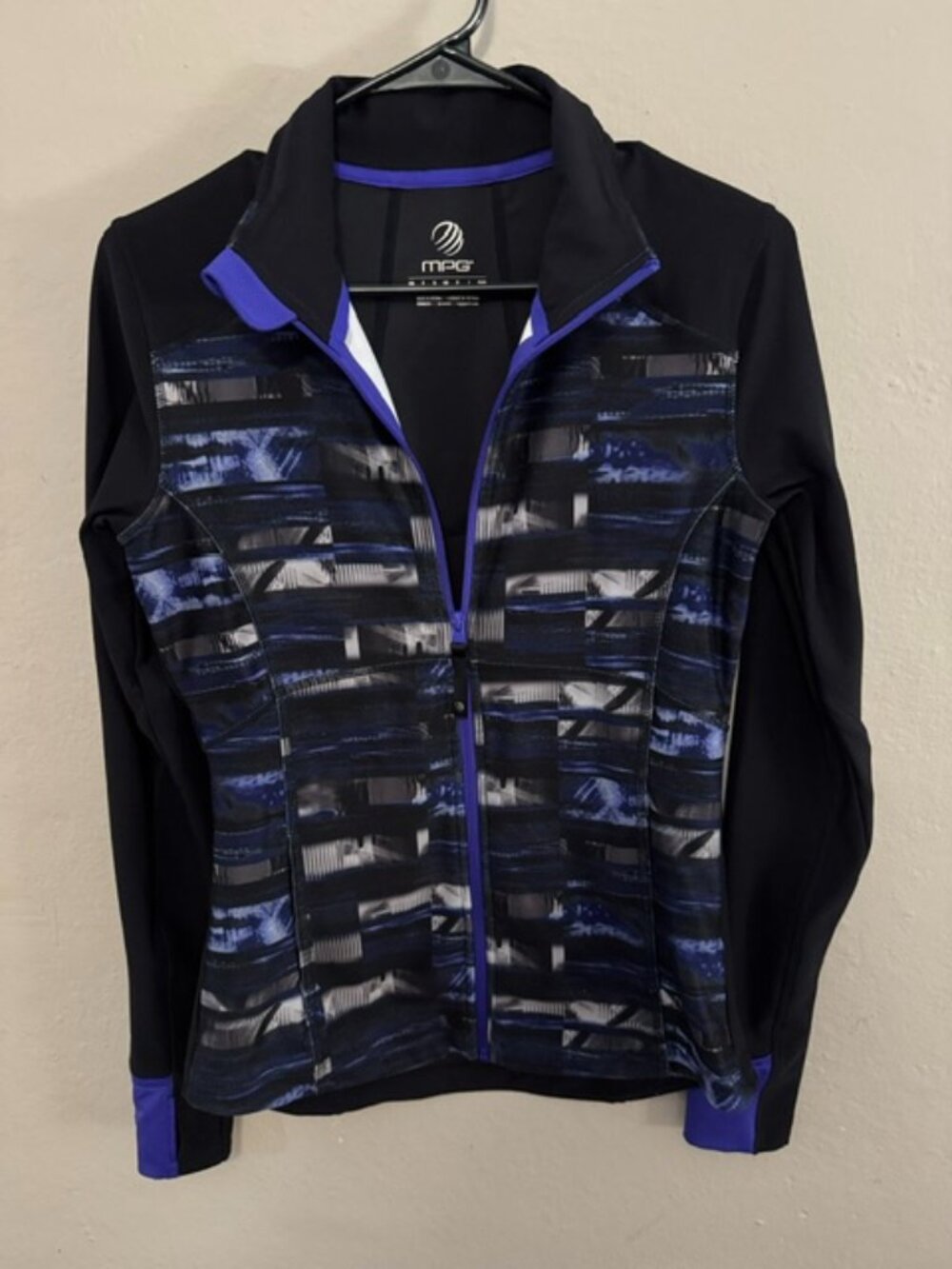 Women's MPG zippered jacket